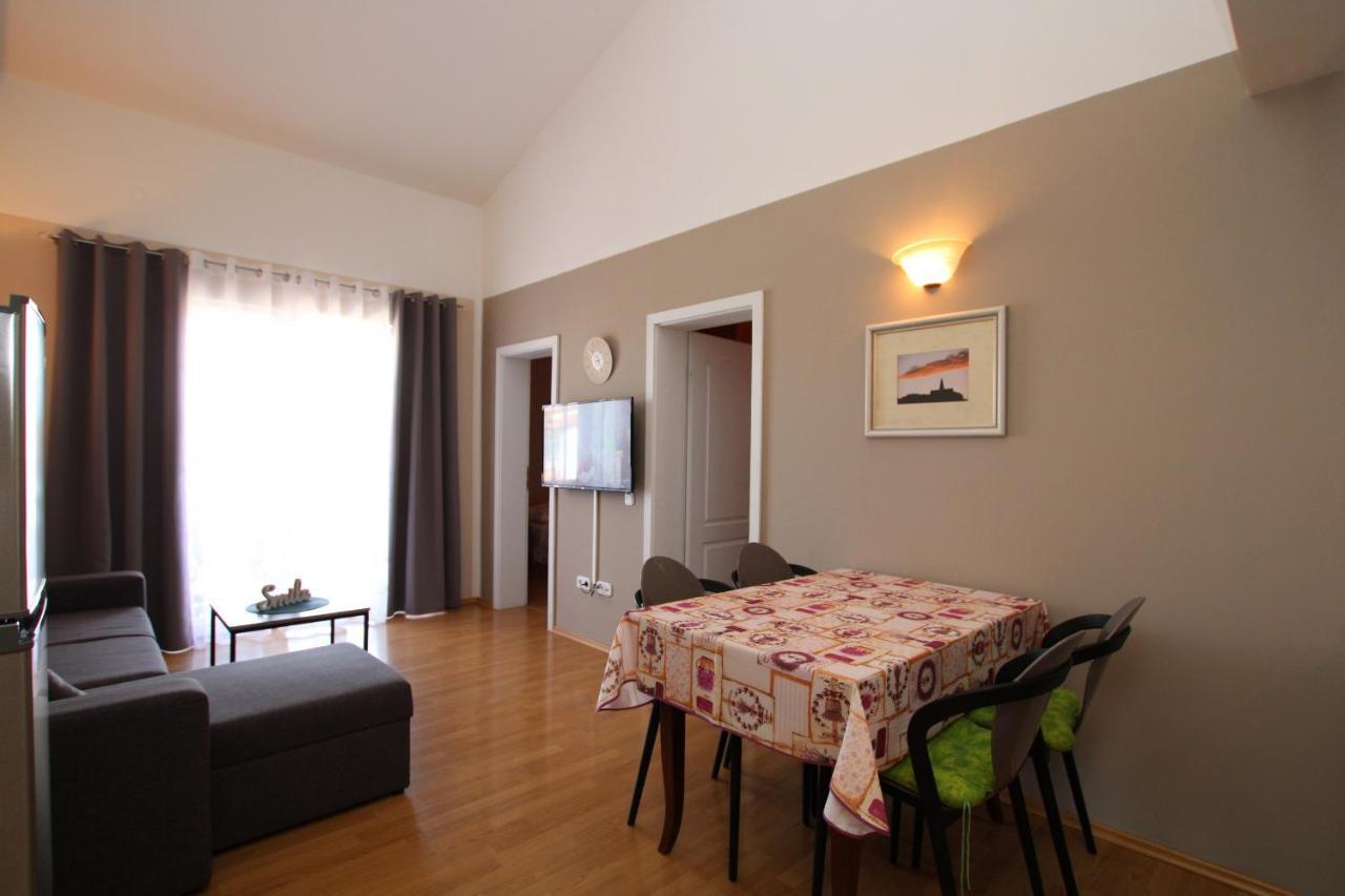 Apartments Markus Poreč Kültér fotó
